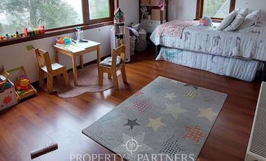 Arriendo casa en Condominio Los Aromos