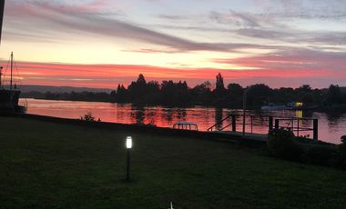 Departamento con insuperable vista al río, Condominio Torreónes.