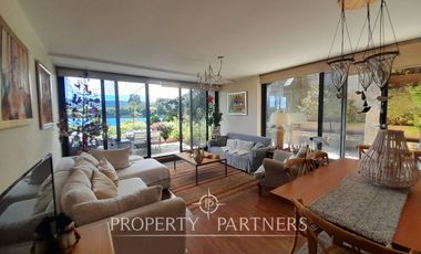 Departamento con insuperable vista al río, Condominio Torreónes.