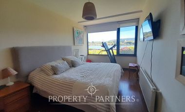 Departamento con insuperable vista al río, Condominio Torreónes.