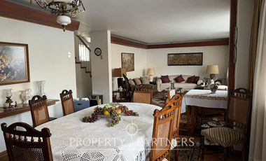 En venta amplio departamento central ideal para oficinas