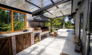 Casa en exclusivo Condominio Riberas del Estancilla