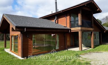 Arriendo casa en sector Pichihuape