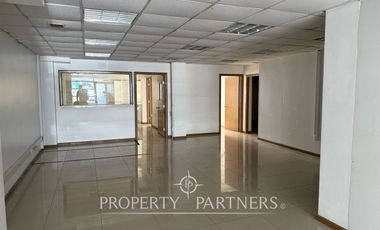 Propiedad comercial en excelente ubicación, emplazada en sector centro de la ciudad