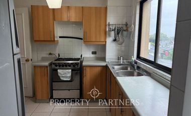 Departamento amoblado en Condominio Los Arrayanes, Teja Sur