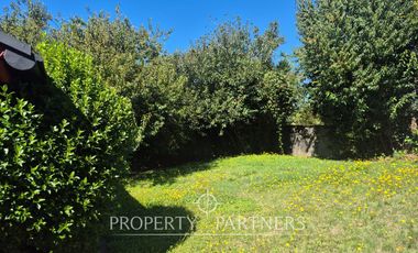 ¡Oportunidad única en Condominio Los Notros!