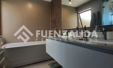 Casa en Arriendo en Av Los Litres Camino Sta Martina