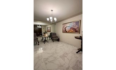 CASA EN VENTA COL. EL ROBLE, SAN NICOLAS DE LOS GARZA. NL