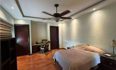 CASA EN VENTA COL. ANHUAC, SAN NICOLS DE LOS GARZA. NL