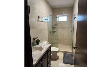 CASA EN VENTA COL. ANHUAC, SAN NICOLS DE LOS GARZA. NL