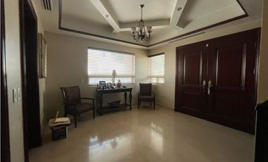 CASA EN VENTA COL. ANHUAC, SAN NICOLS DE LOS GARZA. NL
