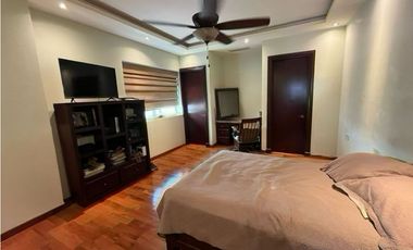 CASA EN VENTA COL. ANHUAC, SAN NICOLS DE LOS GARZA. NL
