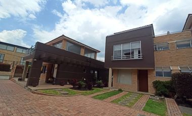 En arriendo hermosa casa de 2 niveles en Chia, Cundinamarca