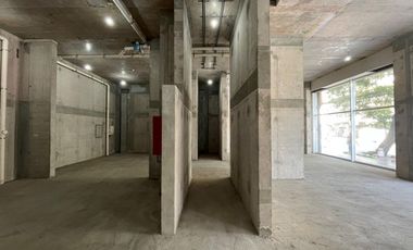 VENTA Local Comercial Nuevo de : 206,73 m2, Metro Franklin, Santiago