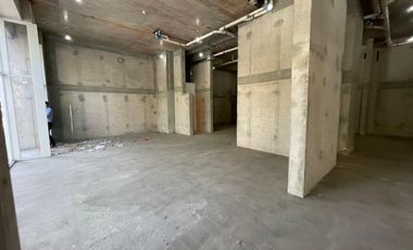 VENTA Local Comercial Nuevo de : 206,73 m2, Metro Franklin, Santiago