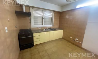 Venta Casa de 3 ambientes en Villa Lugano