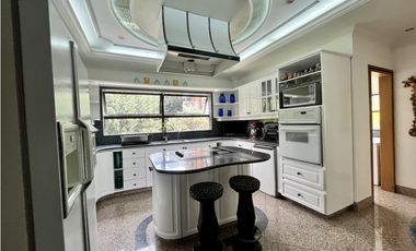 Venta de apartamento Pent-house en el Poblado
