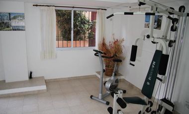 HOTEL EN VENTA PINAMAR-26 DEPARTAMENTOS-PARQUE-PISCINA-ESTAC