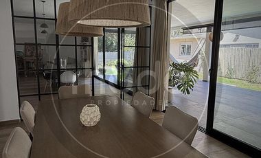 Calle Los Laureles e/ Los Tilos y La Alameda - Casa 4 ambientes en Santa Teresita