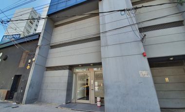 ¡Oficina seminueva en Venta! Moreno 1700, cercano a Oroño, Pellegrini, Facultades, Parque Independencia.