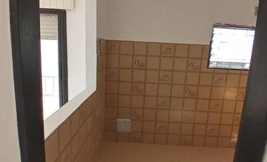 PH en venta - 2 Dormitorios 1 Baño - 75Mts2 - Lanús Oeste