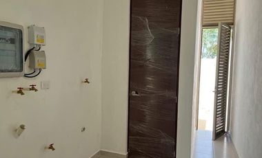 CASA EN VENTA EN SAN DIEGO CUTZ CON ALBERCA EN MERIDA