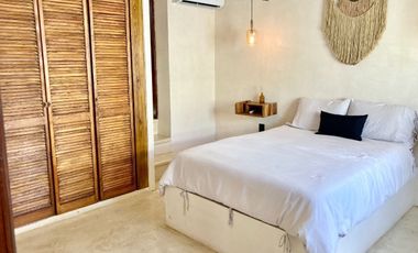 Casa en venta en Mérida, Casa Ajaw, Barrio de Santiago, Centro ( Amueblada)