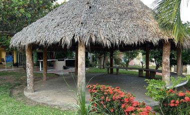 Casa en renta en Fracc. Bonaterra. VERACRUZ, VER. CLUSTER PRIVADO CON ALBERCA