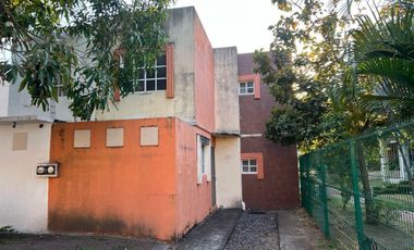 Casa en renta en Fracc. Bonaterra. VERACRUZ, VER. CLUSTER PRIVADO CON ALBERCA
