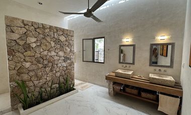 Casa en venta una Planta tipo Hacienda Mérida Yucatán, Yaaxché Dzibilchaltún