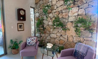 Casa en venta una Planta tipo Hacienda Mérida Yucatán, Yaaxché Dzibilchaltún