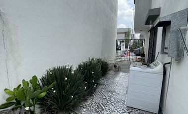 CASA EN VENTA, PASEO DE LOS NOGALES - SANTA ROSA, APODACA N.L.