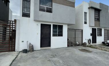 CASA EN VENTA, PASEO DE LOS NOGALES - SANTA ROSA, APODACA N.L.