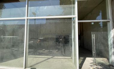 VENTA Local Comercial Nuevo de 108,94 m2, Metro Franklin, Santiago