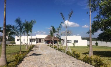 INCREÍBLE CASA EN VENTA EN FRACC. CAMPESTRE FRENTE AL RÍO EN SANTIAGO DE LA PEÑA, TUXPAN