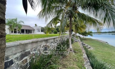 INCREÍBLE CASA EN VENTA EN FRACC. CAMPESTRE FRENTE AL RÍO EN SANTIAGO DE LA PEÑA, TUXPAN