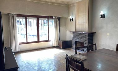 VENTA PH 4 AMB  EN 2 PLANTAS   EN CIUDADELA  AL FTE C/ BALCON Y COCHERA