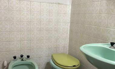 VENTA PH 4 AMB  EN 2 PLANTAS   EN CIUDADELA  AL FTE C/ BALCON Y COCHERA