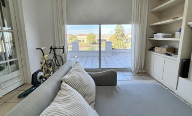 Casa al Lago  en Venta/Alquiler  en Santa Barbara!