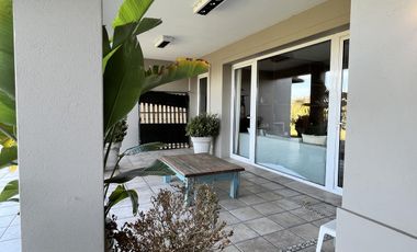 Casa al Lago  en Venta/Alquiler  en Santa Barbara!