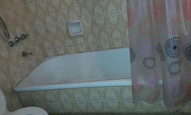PH en venta - 2 Dormitorios 1 Baño - 100Mts2 - Constitución