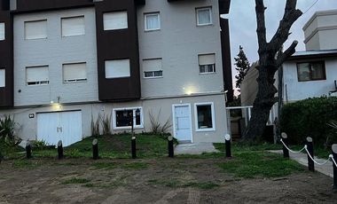 Departamento en  Venta a mts del mar Pinamar sur Silenios