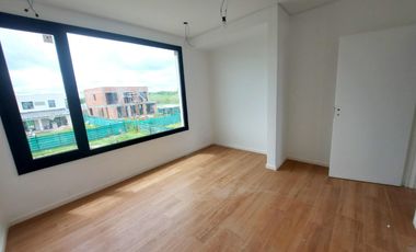 Casa en venta - 3 Dormitorios 2 Baños - 850Mts2 - Escobar