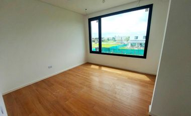 Casa en venta - 3 Dormitorios 2 Baños - 850Mts2 - Escobar