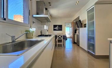 VENTA • BELGRANO • DÚPLEX • PISO • 5 AMBIENTES • COCHERA
