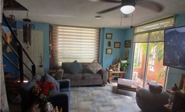 VENTA AMPLIA CASA EXCLUSIVO SECTOR DE PEREIRA