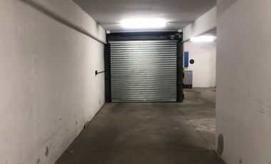 Cochera en Venta, Abasto, Rosario, super comoda !