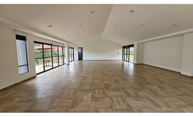 VENDO CASA EN ZIPAQUIRA ENTRELOMAS CLUB HOUSE (IC)