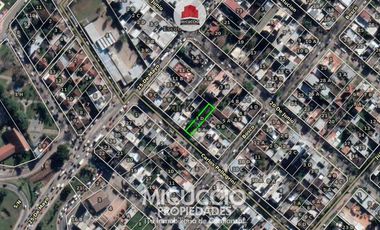 Cocheras en alquiler, Pellegrini N°239, a metros de la entrada de Escobar