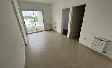 Departamento de 1 dormitorio con vestidor, en Alquiler en La Plata